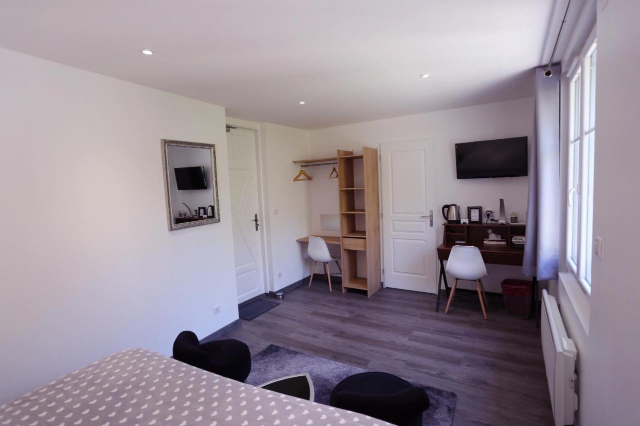 Hotel La Buissonniere Bannay  외부 사진