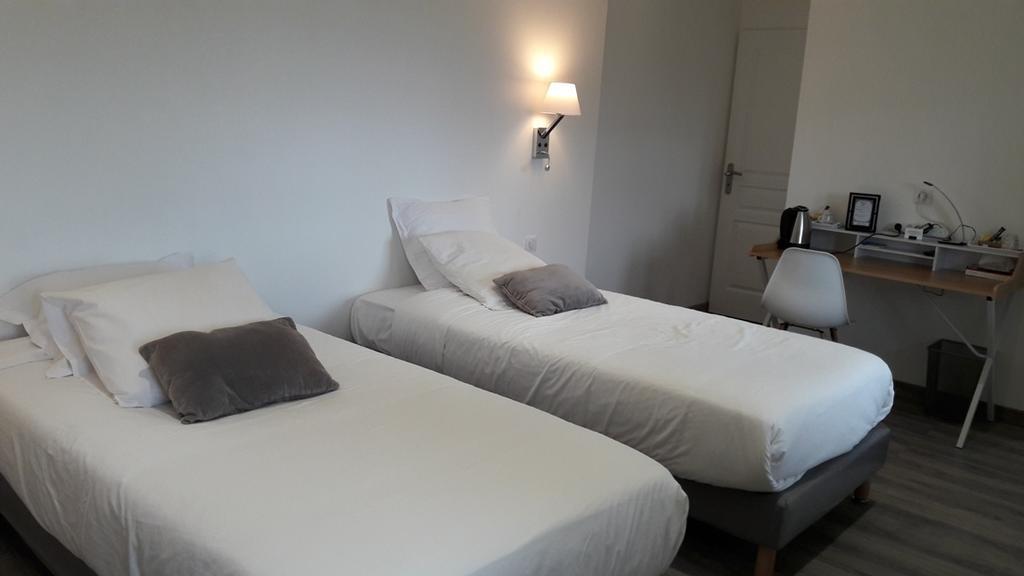 Hotel La Buissonniere Bannay  외부 사진